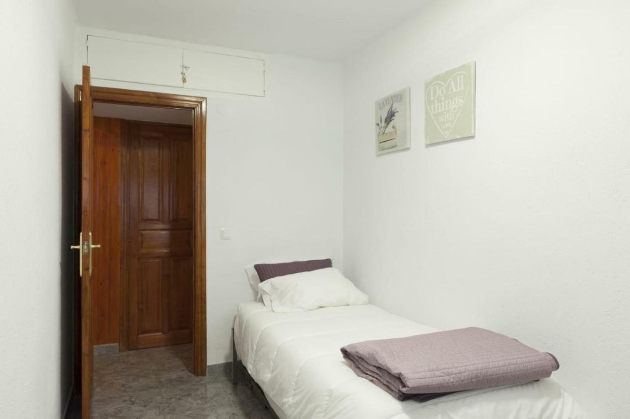 Cosy Apartment Fira Barcelona Оспиталет-де-Льобрегат Экстерьер фото