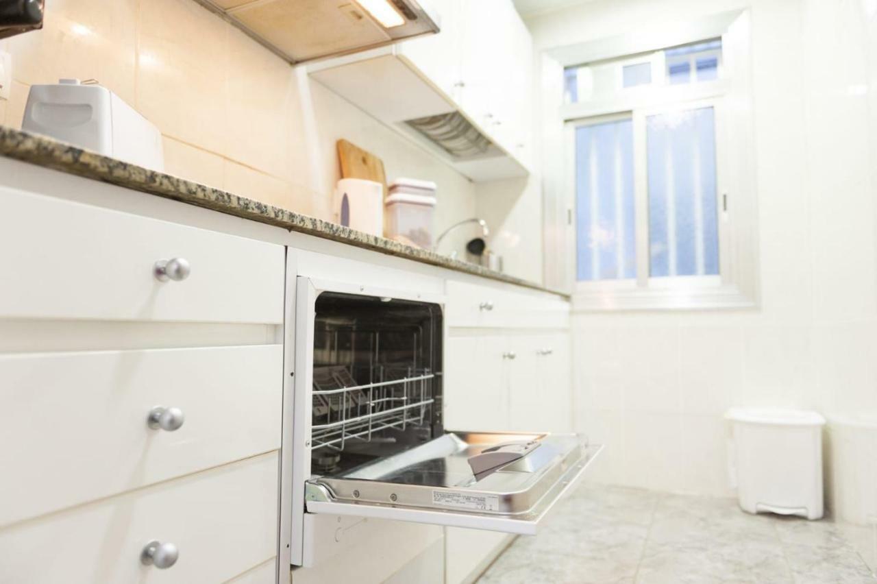 Cosy Apartment Fira Barcelona Оспиталет-де-Льобрегат Экстерьер фото