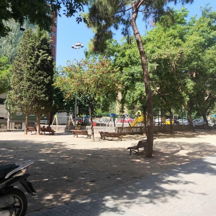 Cosy Apartment Fira Barcelona Оспиталет-де-Льобрегат Экстерьер фото